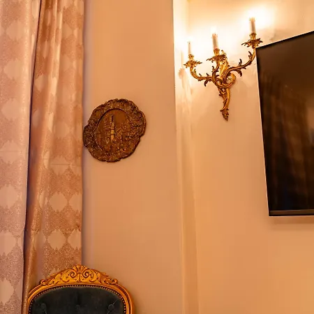 Golden Eagle Deluxe At Charles Bridge Hotel 4*