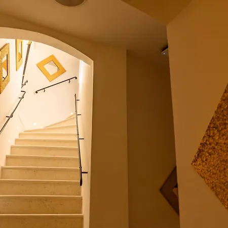 Hotel Golden Eagle Deluxe At Charles Bridge Praga
